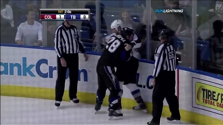 Cody McLeod vs Zenon Konopka Nov 30, 2009