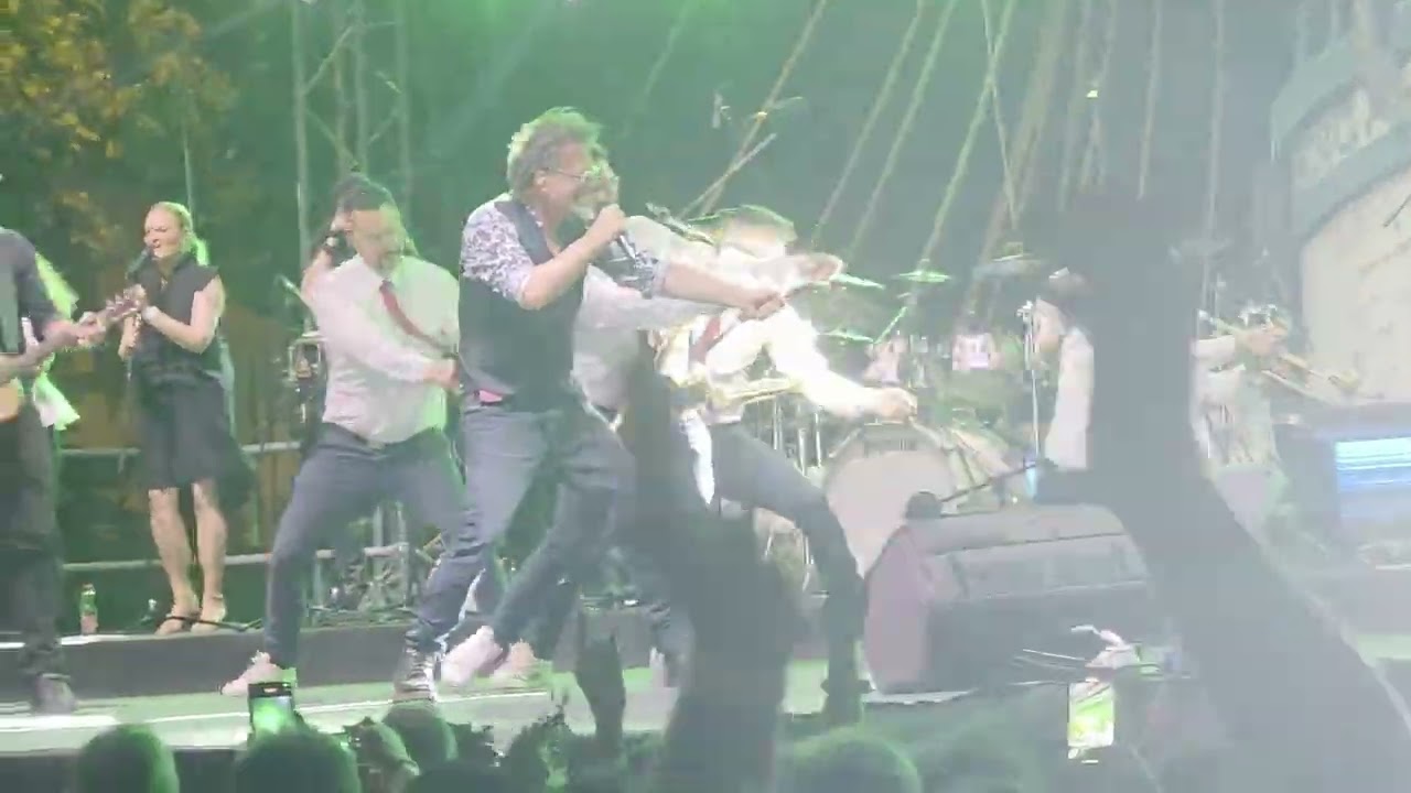 Gibonni - Evo me doma 27.05.2025.