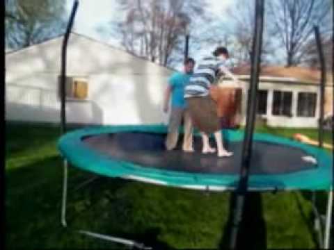 Bruce Senn & M@TT McKechnie on trampoline