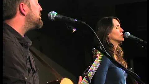 Jill Phillips sings "I'll Meet You There"