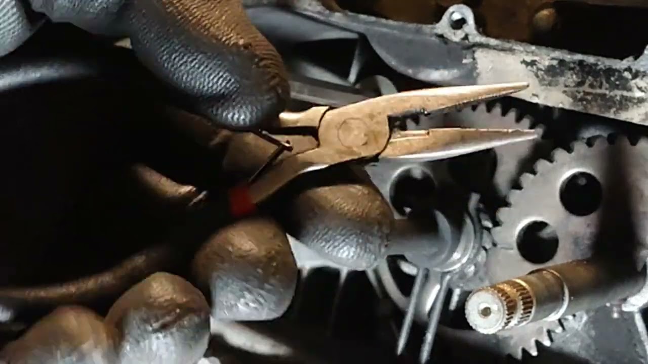 comment changer guide chaine distribution scooter 125cc jonway