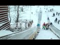 Самым популярным и бесплатным развлечением детей на севере и востоке Казахстана стали снежные горки