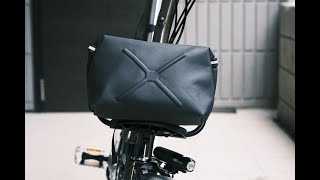 【レビュー CHROME HELIX HANDLEBAR BAG】BROMPTONのフロントバッグとして最適！