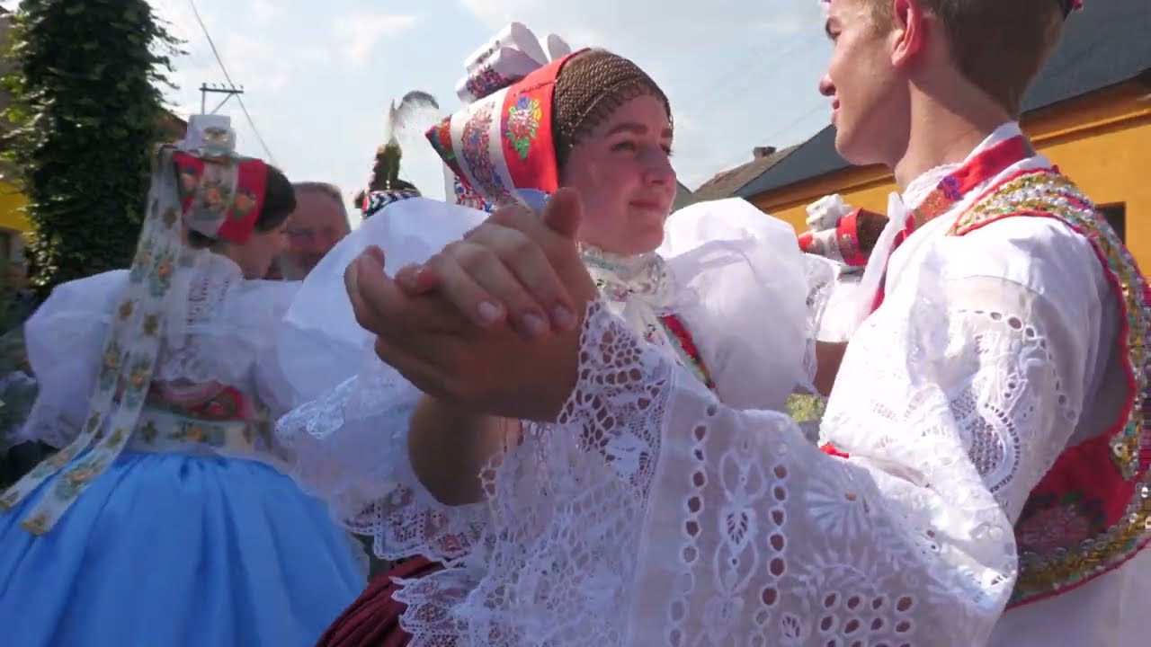 JOSEFOV-Podlužácké JOSEFOVSKÉ HODY 2023 (před domem starosty Pospíšila nechybělo ani 