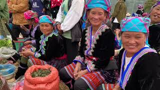 Travel to San Thàng Hill Tribe market with Tom Travel(Thursday or Sunday only)