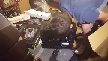 Corsair Carbide Series Spec-02 Case Unboxing Video