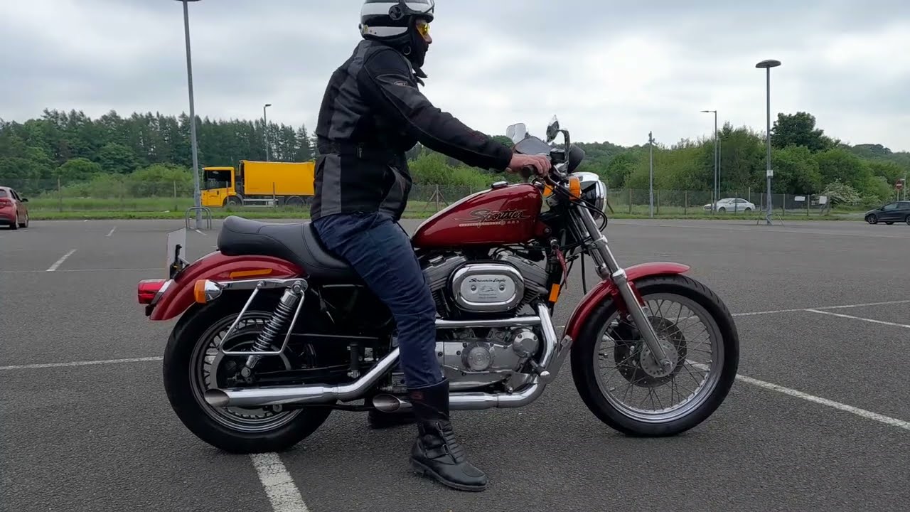 Harley-Davidson Sportster Hugger 1999 - YouTube
