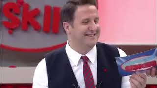 Beklenmedik Bir Anda Davetsiz Misafir Sahneye Atlar Ve Herkes Şok.