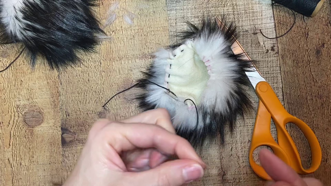 How to make DIY Faux Fur Pom Poms