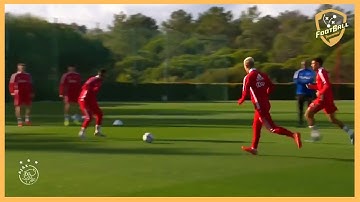 Ajax Amsterdam - Intense Passing Drill