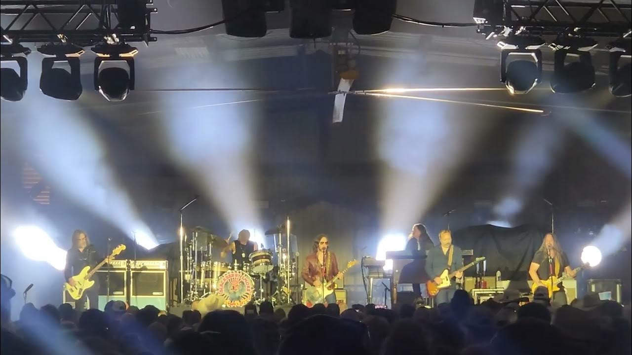 Blackberry Smoke- Hammer and the Nail (Live) Blackberry Smoke- Hammer and the Nail (Live)