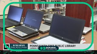 Former Philadelphia Eagles player help give local library a boost