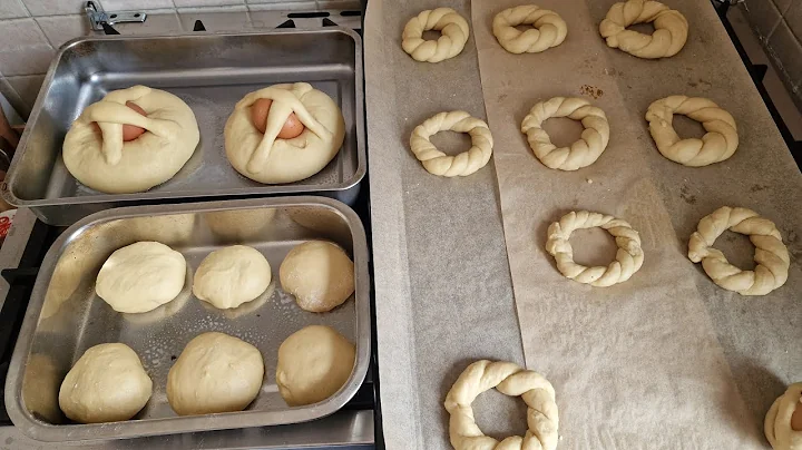 Folar de ovo, regueifa doce, po de Deus, rosquinha...