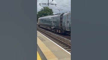 GWR Trainbow 800 008 passing Didcot Parkway