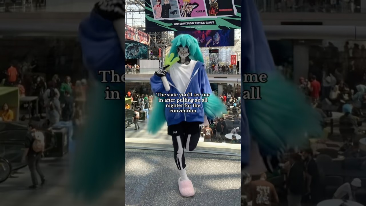 That was also the first all nighter I’ve ever done like I’m suprised I survived HAHA #cosplay #miku