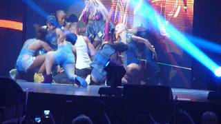Nicki Minaj - Va Va Voom - Roman Reloaded Tour in Newcastle - 25.10.12