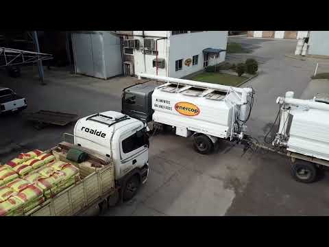 Alimentos balanceados para bovinos "Enercoop" / Unión Agrícola de Avellaneda