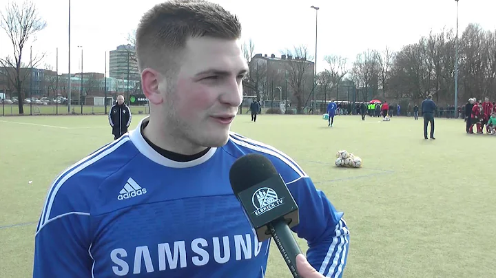 Thorsten Beyer (Trainer Klub Kosova) und Alexander...