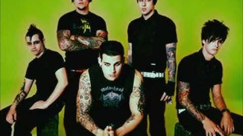 Avenged Sevenfold -- Buried Alive w/lyrics!