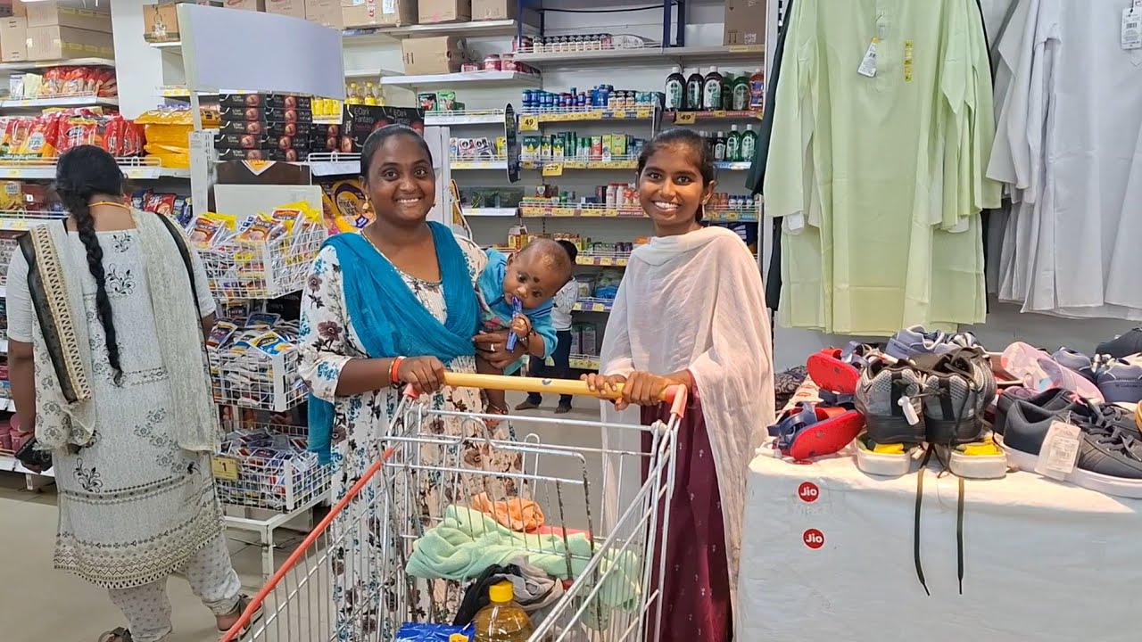 ఎవరూ లేరని బాధపడకుండా ఉండాలంటే..😓వీళ్ళని మనలో కలుపుకొని Shoping complex తీసుకెళ్లాను