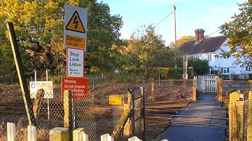 Class 375 Passing Staplehurst (Footpath) Level Crossing, Kent