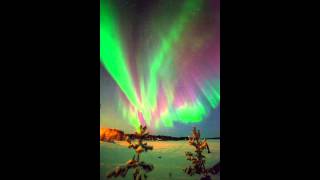Vertical Aurora Borealis timelapse