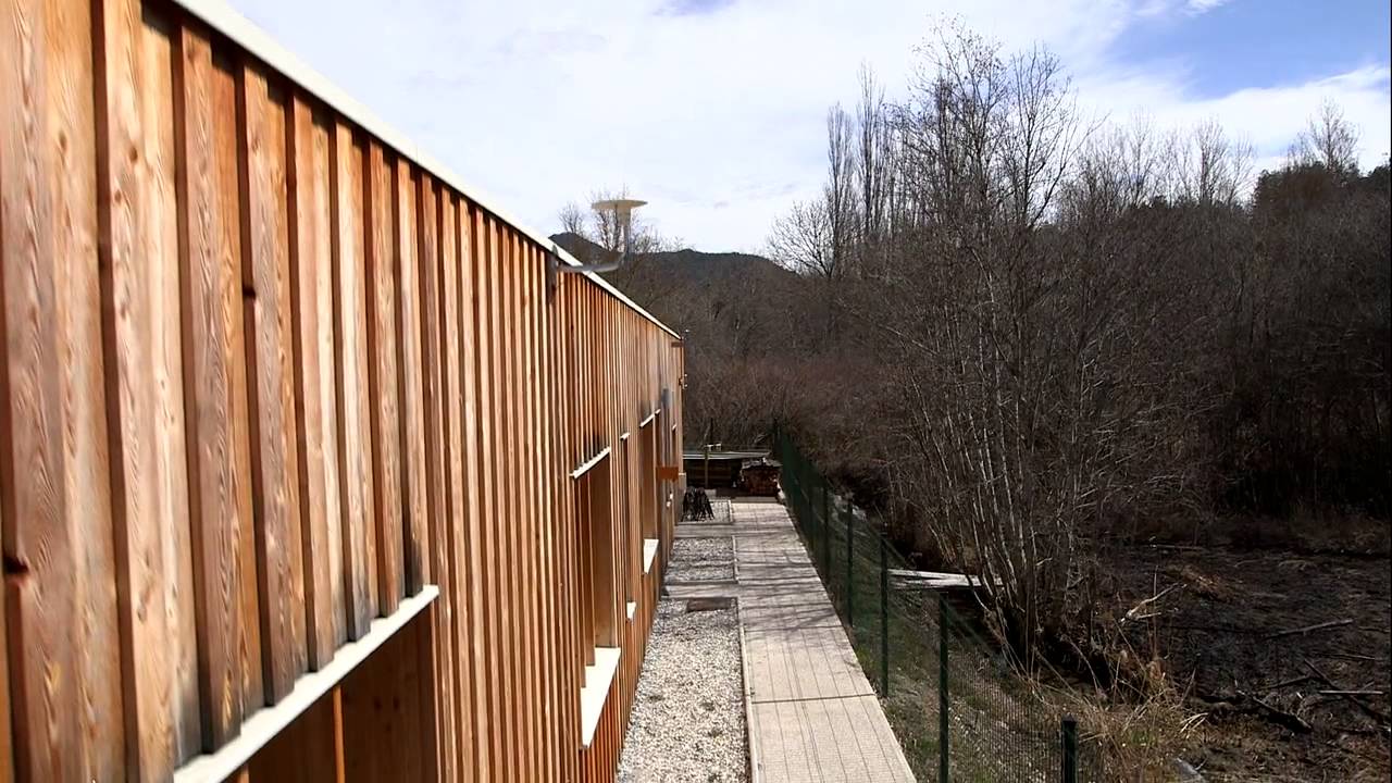 100 constructions publiques en bois local - Barrême