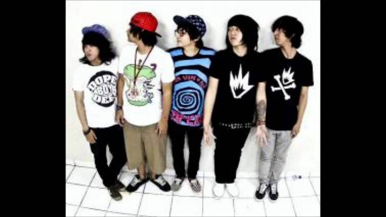 Pee Wee Gaskins - Sebuah Rahasia (LYRICS)