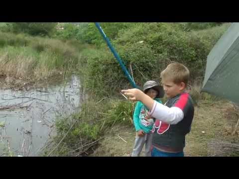 рыбалка на карася дети