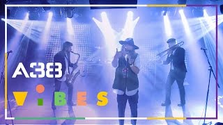 Video voorbeeld van "Movits! - Targas // Live 2016 // A38 Vibes"