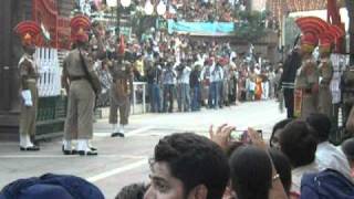 INDIA PAKISTAN BORDER CEREMONY ON 14 AUGUST 2010