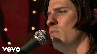 Hinder - How Long chords