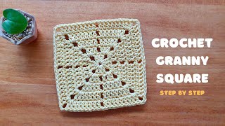 How to Crochet a Granny Square Step by Step | Crochet Beginner Tutorial | Vivi Berry Granny Square