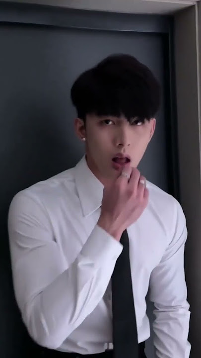 #handsome #muscle #boytiktok #abs #boyfriend #tiktok #foryou #boy #body #tiktokvideo