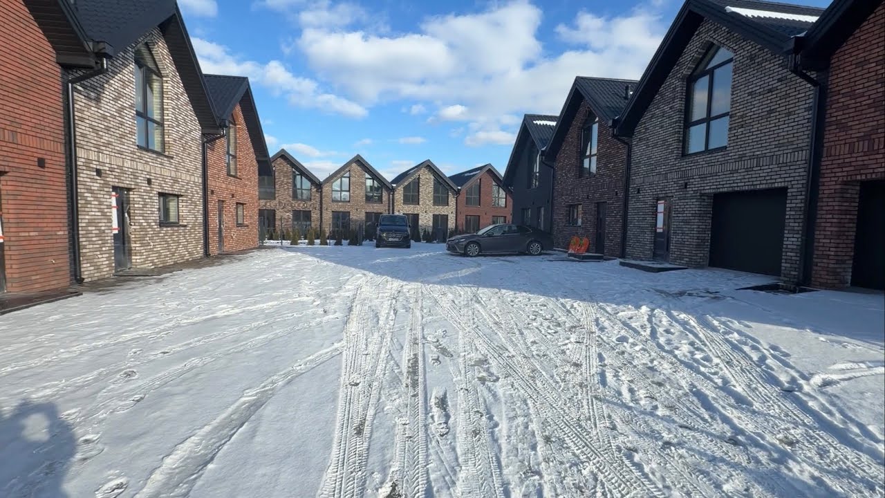 Огляд Котеджного містечка у передмісті Варшави, 22.02.2026р.