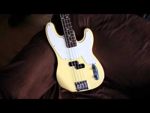 Mike dirnt Signature p-bass review