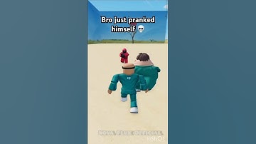 He pranked himself in Roblox Squid Game🤣#roblox#funny#squidgameroblox#squidgame #squidgame2