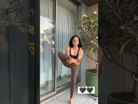 Neha pendse video#shorts #nehapendse #nehapendsenews #nehapendsesongs #neha