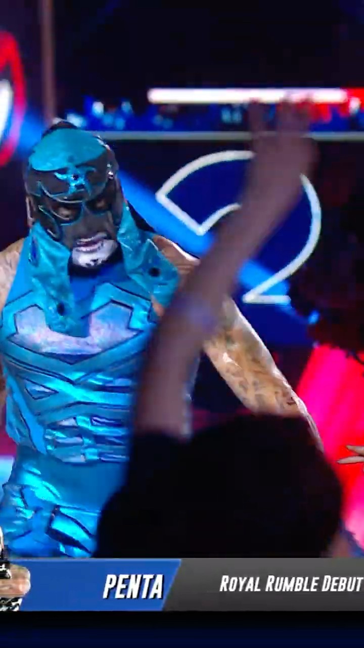 Will Penta be the last man standing in his FIRST #RoyalRumble Match? ?