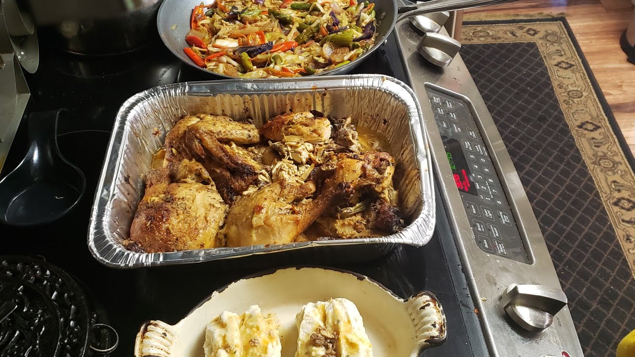 A quick Wednesday meal using delicious leftovers! - YouTube