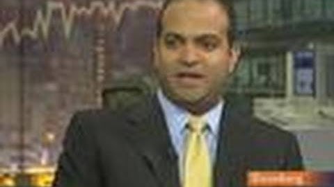 DeQuadros Sees Fed Policy on Hold Until Early 2011: Video