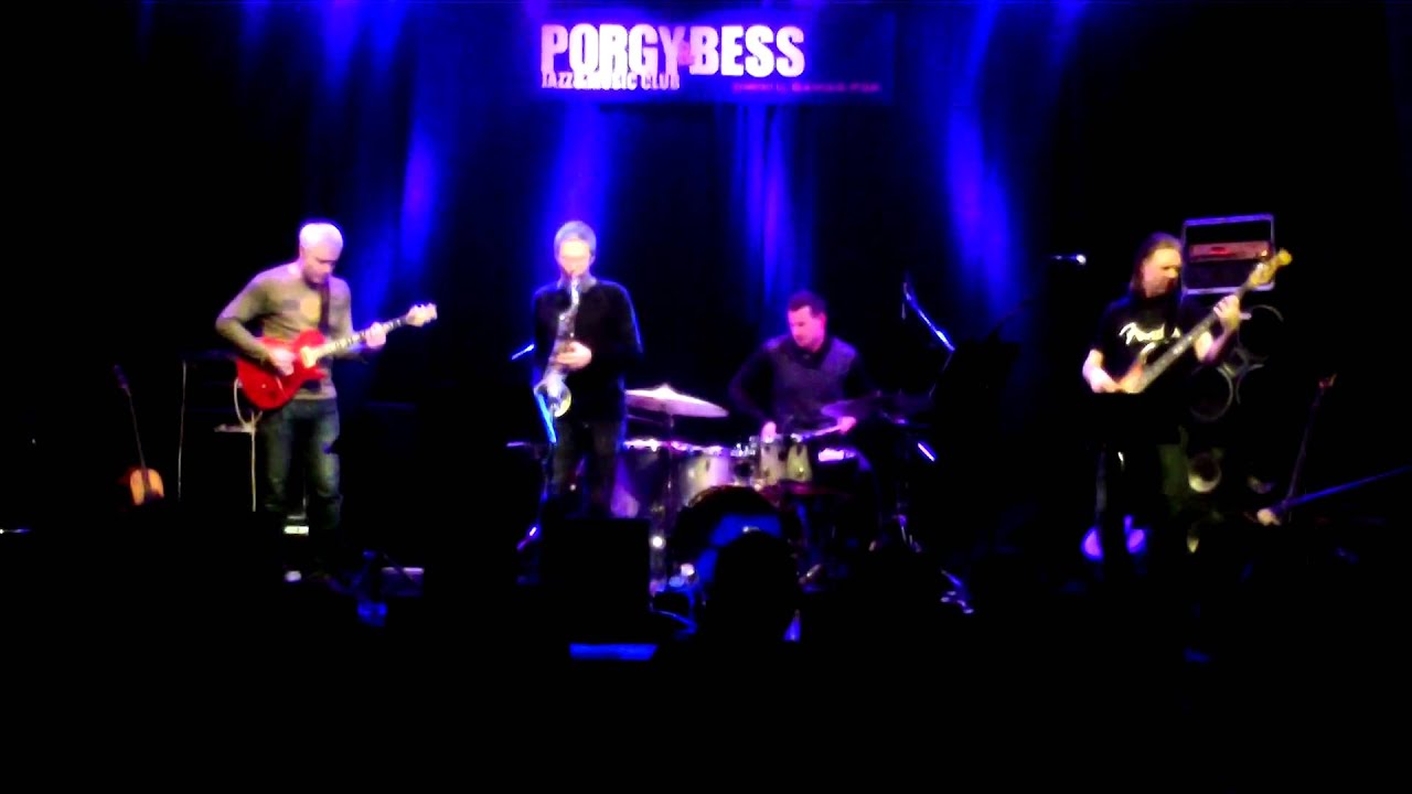 Watch "SKUMRINGSTIMEN", "THE CROSSING BORDERS QUARTET". on YouTube Watch "SKUMRINGSTIMEN", "THE CROSSING BORDERS QUARTET". on YouTube