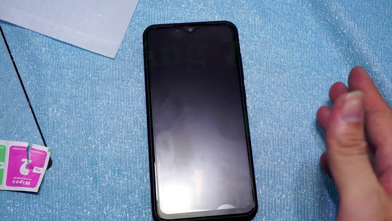 Hướng dẫn dán lại miếng dán màn hình cường lực trên... - youtube