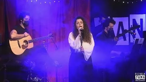 All I ask - Adele. Cover by Sara Prieto