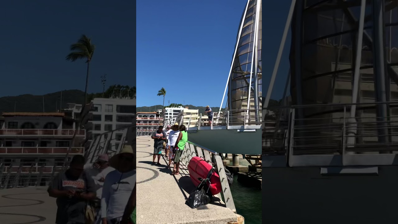 Los Muertos Pier - Puerto Vallarta - the views to Los Muertos Beach and all entire Puerto Vallarta.