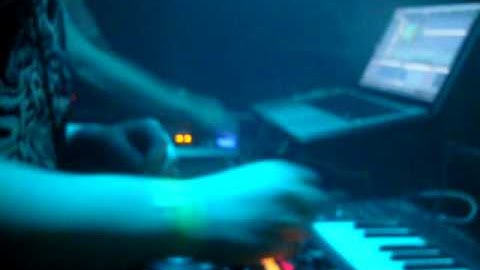 Machine Code live (Current Value vs Dean Rodell)