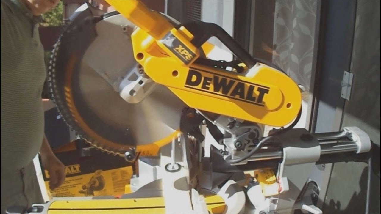 Instrueren meer piek DWS780 Review How to Use Miter Saw Dewalt Double Bevel - YouTube