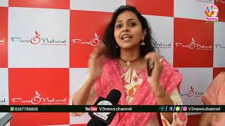 Pure O Natural's 17th outlet inaugurated by actress Smita in Hitech City || V3NEWS