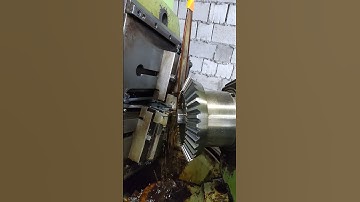 Работает зубострогольная машина #shortvideo #engineer #shortsvideo #cnc #machine #tech