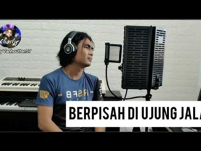 BERPISAH DI UJUNG JALAN ( COVER SULTAN ) class=